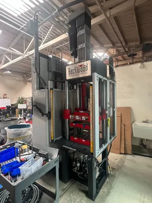 2020 BECKWOOD EVOx-4P30F1818 Heated Platen Press and Laminating Press | Kempler Machinery (1)