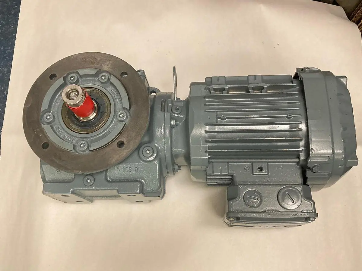 Used SEW-EURODRIVE SF47 DRN80MK4 Gearmotors | Surplus Asset Holdings #1227120