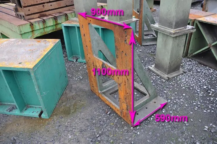 Used CLAMPING BRACKET 1100 X 900 MM Angle Plates BE | Apt International N.V #366391