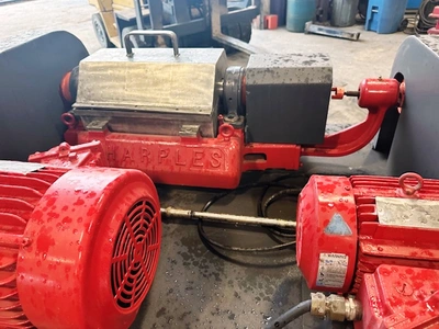 Sharples P600 and Westfalia OTA 7 centrifuge test system.