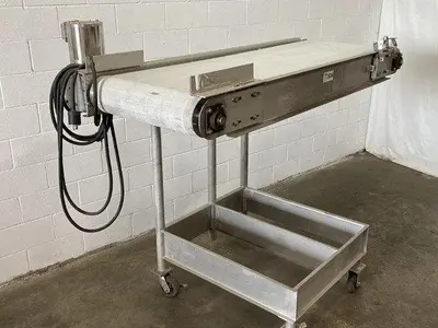 6'6 Flat Belt Conveyor