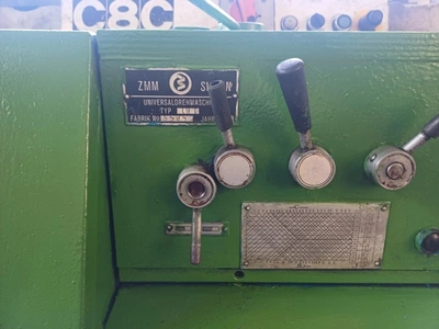ZMM Centre Lathe, in very good used condition, visible under power, video, POA