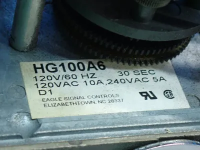 Used EAGLE SIGNAL CONTROLS HG100A6 Timers Ohio US | HGR 24 #884185