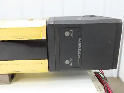 Sick Optic AGSE 1200-1111 Safety Light Curtain Sender Transmitter 1183mm x 6m