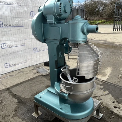 60L Hobart Planetary S/S Bowl Mixer Type SE600
