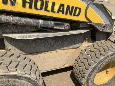 Used 2010 NEW HOLLAND L190 Skid Steer Loaders Michigan US | Miedema Asset Management Group #1325534