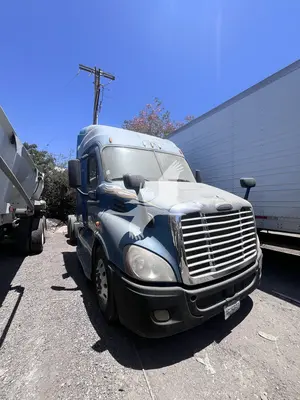 Used 2012 FREIGHTLINER CASCADIA 113 Conventional trucks California US | Lillo Machinery #1403785