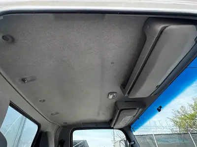 Used 2017 ISUZU NPR XD Reefer Trucks Florida US | Truck and Van Outlet #1509162
