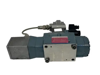 MOOG D061-861C / D662Z1712E SERVO VALVE REFURBISHED