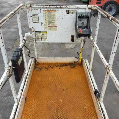 USED 2016 JLG 3246ES