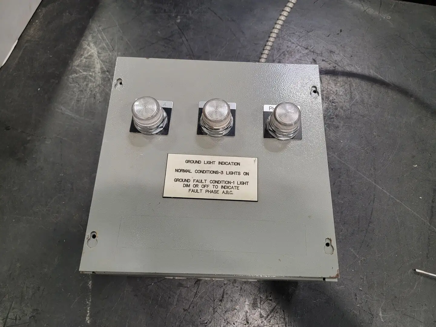Type 1 Enclosure 10"x10"x6" w/ Ground Light Indication Assembly