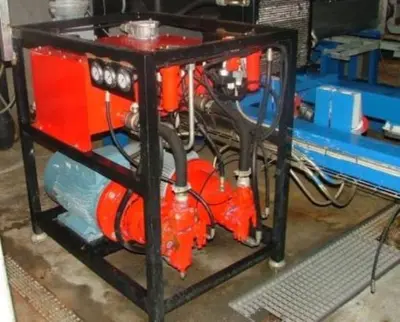 Noxon DC 20 decanter centrifuge, epoxy-coated CS.
