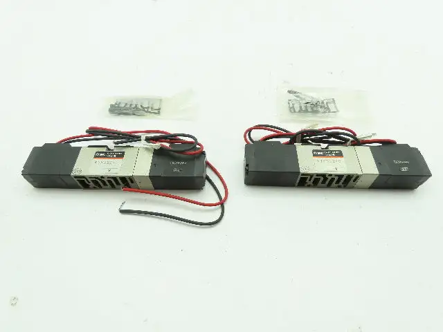 SMC NVFS2210 Double Solenoid Valve 15-150 PSI 21-26 VDC  Lot of 2