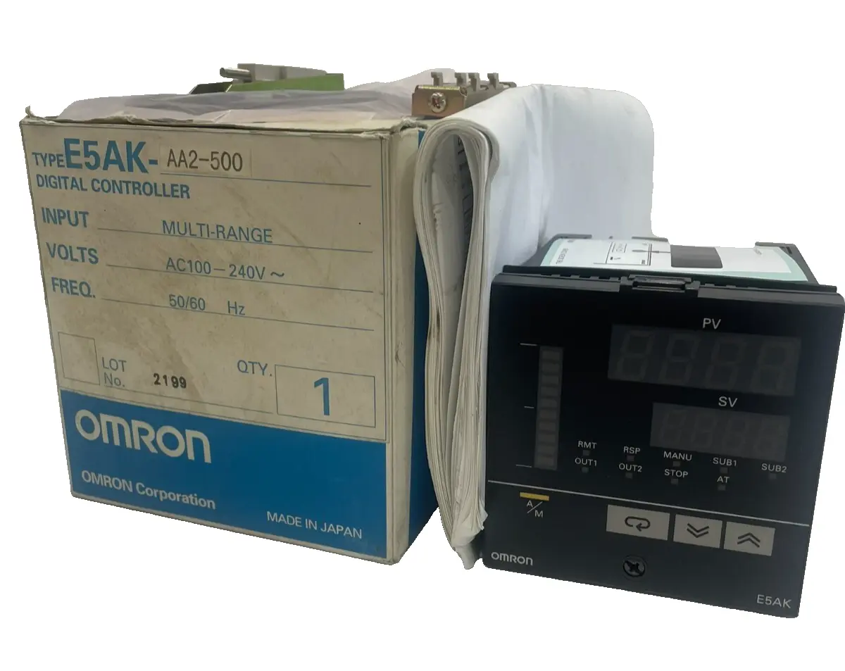 NEW OMRON E5AK-AA2-500 DIGITAL CONTROLLER AC100-240 50/60HZ E5AKAA2500