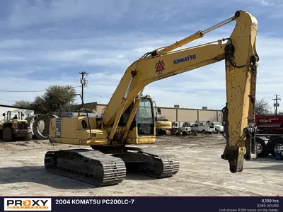 Used 2004 KOMATSU PC200LC-7 Excavators Texas US | Proxy Equipment #1383058