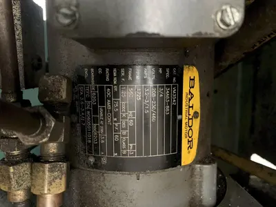 USED W.F. WELLS W-914A