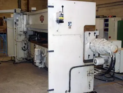 USED FAVRIN P3H 3000 X 3 MM CNC