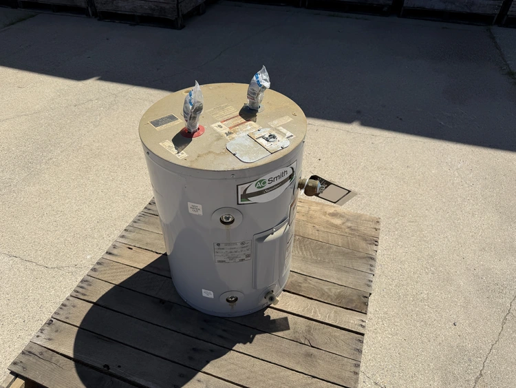 Used _UNKNOWN_ _UNKNOWN_ Water Heaters Michigan US | Miedema Asset Management Group #1287586