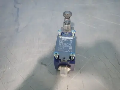 NEW TELEMECANIQUE XCKJD