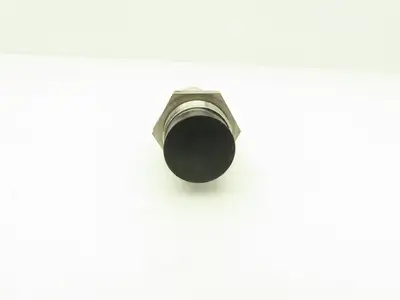 Cutler Hammer E57MBL30T111EB1 Proximity Sensor 30mm Dia 10-50VDC Range 15mm