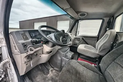 Used 2004 STERLING L9500 Cab Chassis trucks Ohio US | Proxy Equipment #1385310