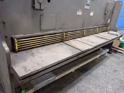 Used STANDARD INDUSTRIAL CORP CS37510 Power Squaring Shears (Inch) Ohio US | HGR 24 #878406