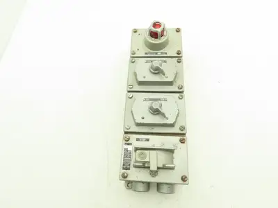 A-B 800-4HW7-12335 Heavy Duty Explosion Proof Selector Pushbutton Station Pilot