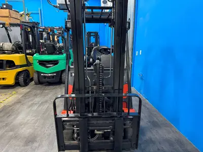 Used 2019 LINDE E18 3-Wheel Stand up Electric Counterbalance Forklifts Minnesota US | Birnstengel Equipment #1550221