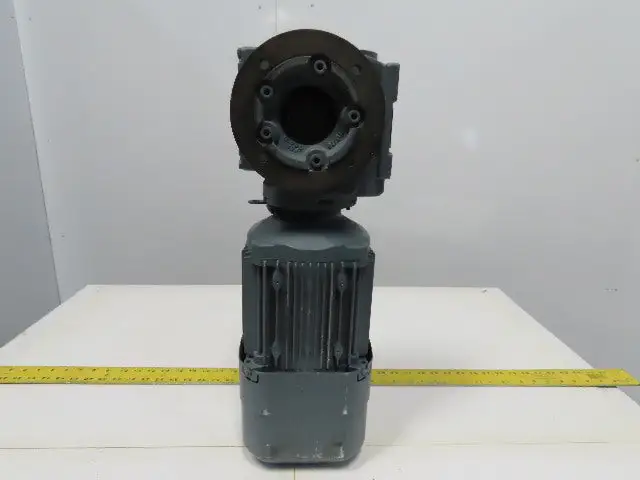 Sew DRE90M4BE2HF 29:1 Ratio 60RPM 1.5Hp 230/460V 3Ph Right Hand Gearmotor