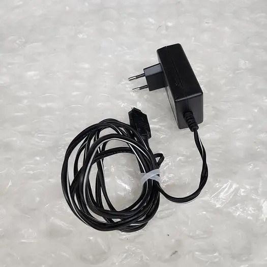 NEW DELTA ELECTRONICS ADP-10SB