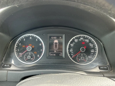 USED 2016 VOLKSWAGEN TIGUAN