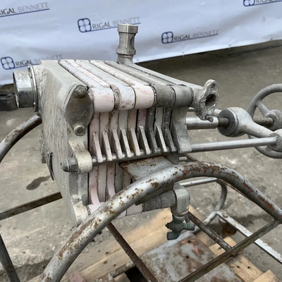 Carlson Plastic Filter Press 190 X 190Mm