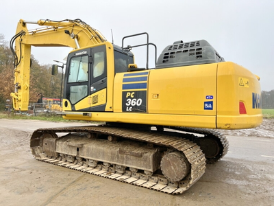 USED 2022 Komatsu PC360LC-11