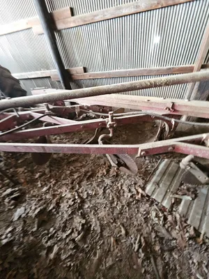 INTERNATIONAL 550 plow | Iron Listing (3)