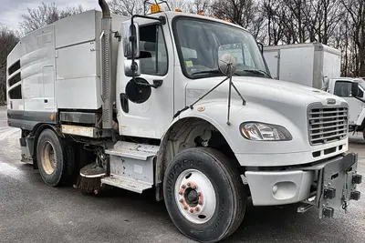 Used 2015 ELGIN BROOM BEAR Street Sweeper New Jersey US | Proxy Equipment #1385327