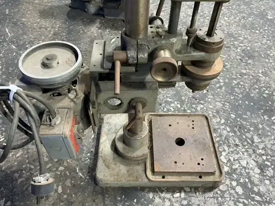 Used _UNKNOWN_ _UNKNOWN_ Heavy Duty & Sensitive Single Spindle Drills Ohio US | HGR 24 #1314171