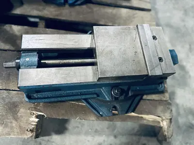 T&O Table Vise
