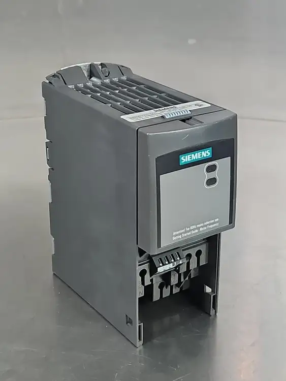 Used Siemens Micromaster 420 PLC Processors | Palmetto Automation #1149928