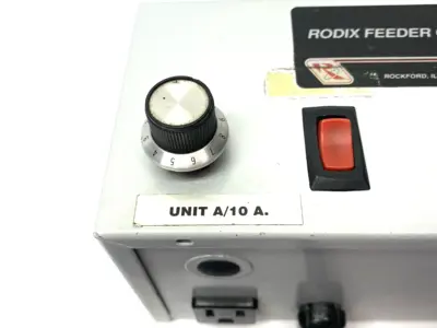 Used Rodix Plus Feeder Cube Dual Control Unit 10A Unit A, 5A Unit B, 121-13 Industrial Controls Michigan US | Maverick Industrial Sales #1402198