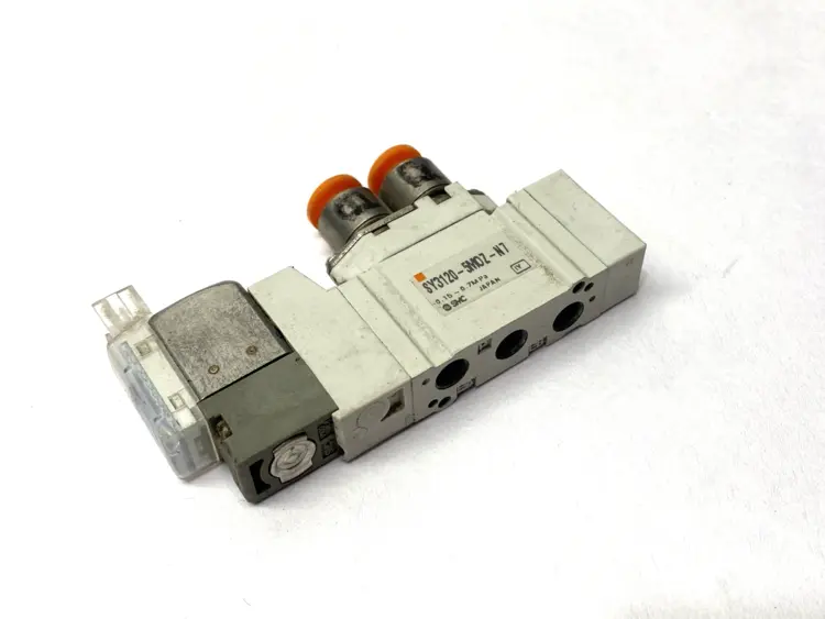Used SMC PNEUMATIC SOLENOID VALVE 1/4" PORTS Solenoid Valves | Maverick Industrial Sales #1101845