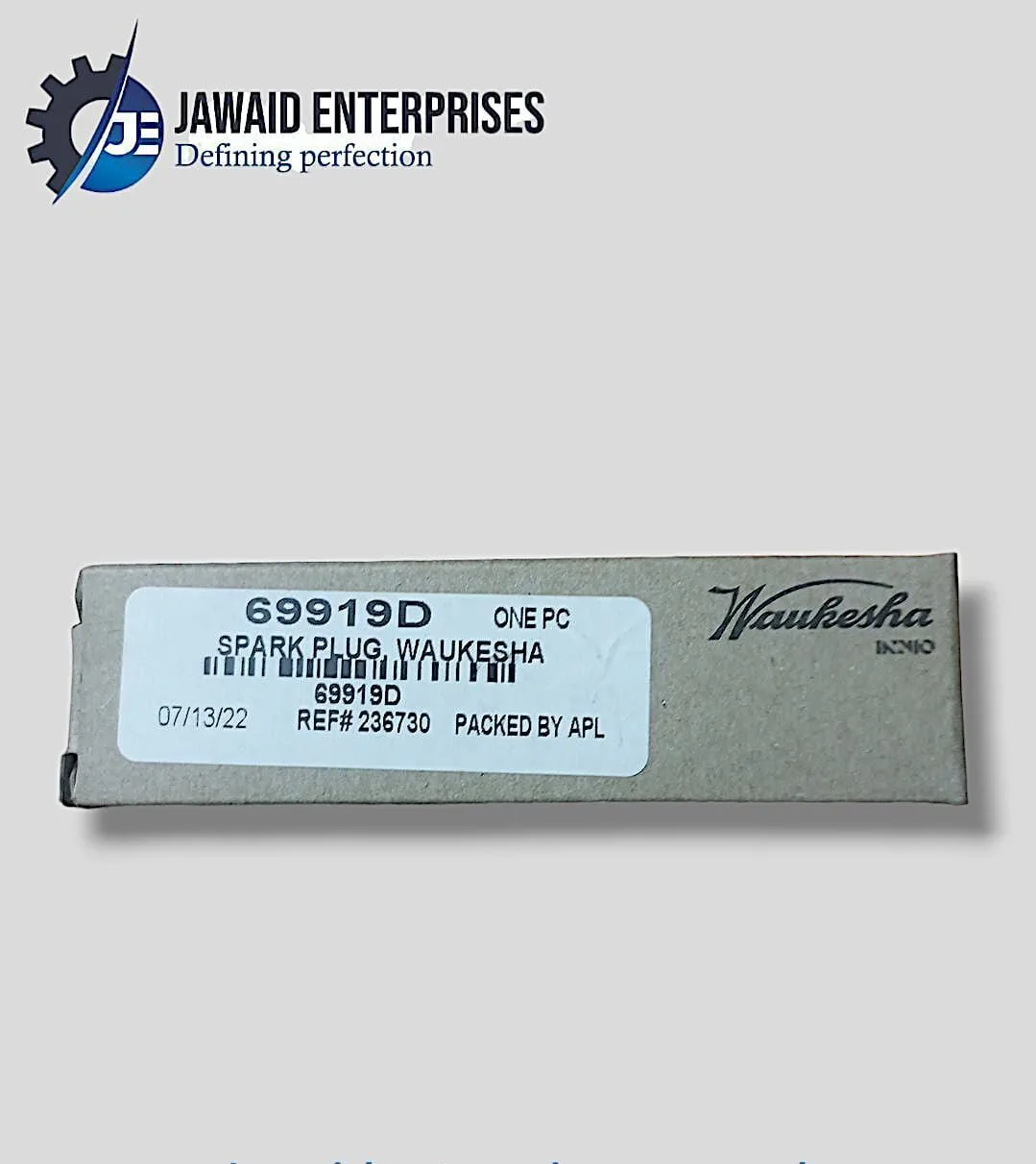 Waukesha Genuine Spark plug Part # 69919D