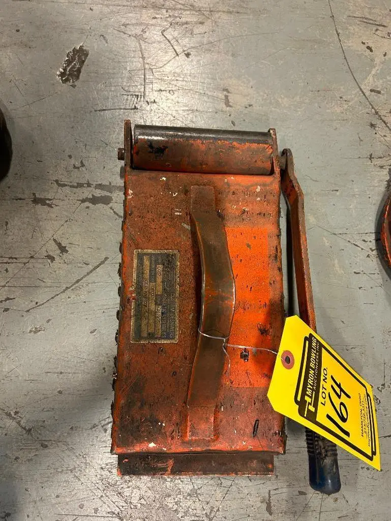 Used _UNKNOWN_ _UNKNOWN_ Lifting Magnets Virginia US | Myron Bowling Auctioneers Inc #1561911