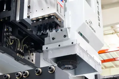 C.R. ONSRUD 146RH CNC Router | Tornquist Machinery Company (5)