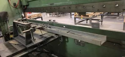 USED 1987 CINCINNATI 90 CB X 10 FT