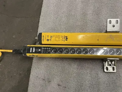 USED PILZ PSEN OP 4H-30-165 TYPE 4 RESOLUTION 30 MM 630160 P