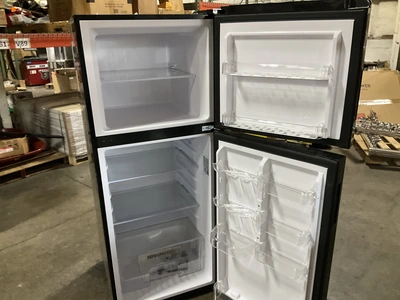 Used GE PPV10R5YBRBB Refrigerators Michigan US | Miedema Asset Management Group #1443109
