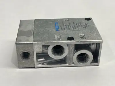 VL/O-3-1/4 | Festo  Pneumatic Valve 3/2-Way 1/4" Ports 9984 - New Other