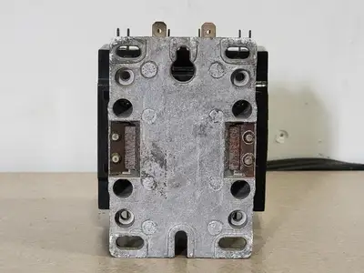 USED GENERAL ELECTRIC CR353AD4BA1