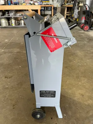 New | in-Stock Pitco Old Stock Pitco 40lb Fat Vat Fryer Waste Oil Transport Container Restaurant Equipment (Miscellaneous) Illinois US | Falcon Restaurant Supply #1375722