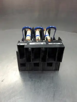 Used Square D 9422FTCF33 Lug Terminal Switch w/TRS15R Fuses Disconnects South Carolina US | Palmetto Automation #1158938